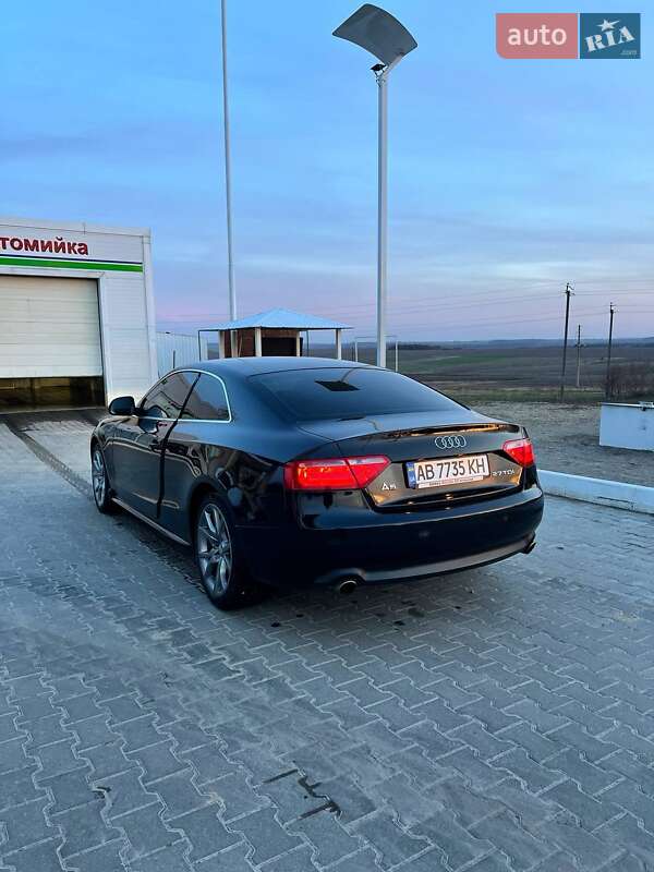 Купе Audi A5 2008 в Тыврове