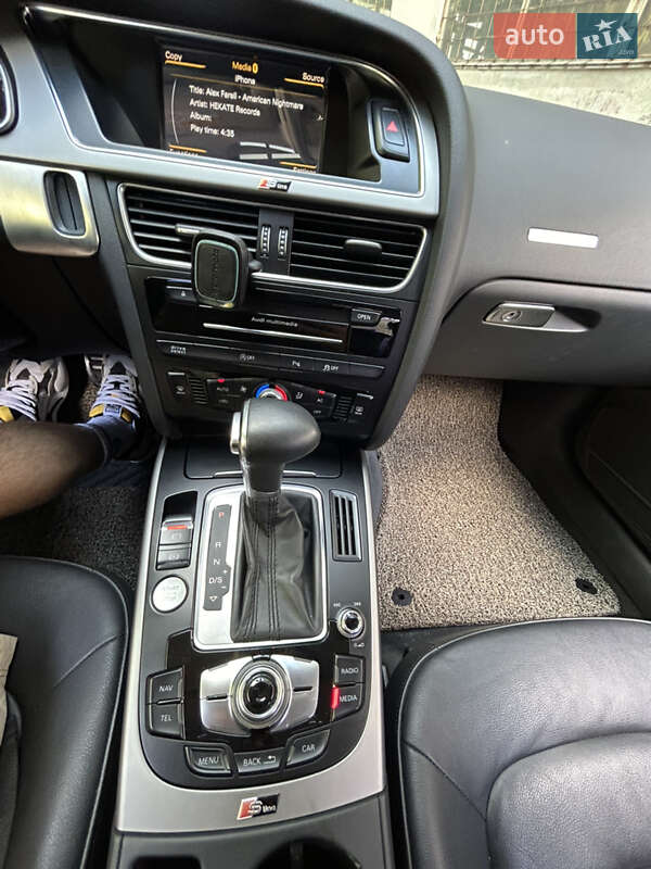 Купе Audi A5 2013 в Києві