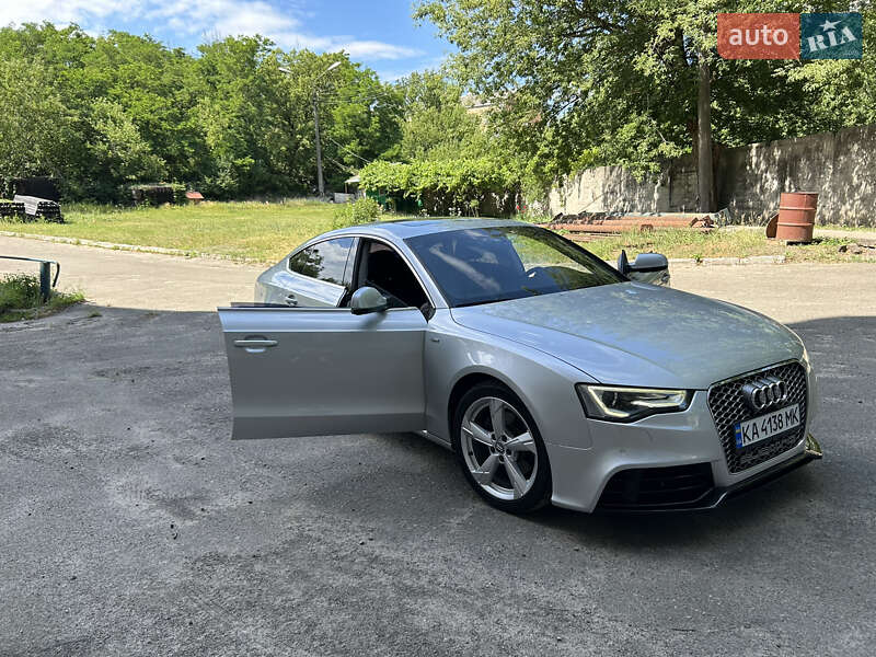 Купе Audi A5 2013 в Києві
