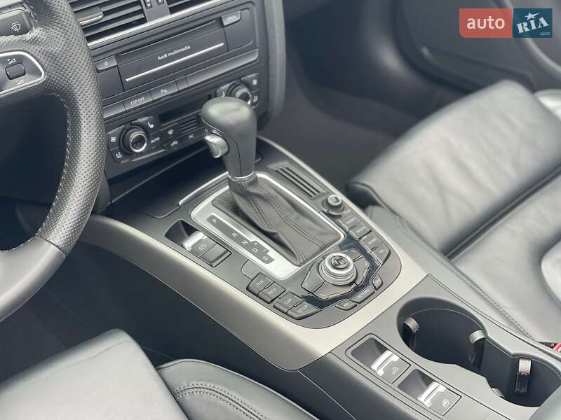 Кабріолет Audi A5 2011 в Ужгороді