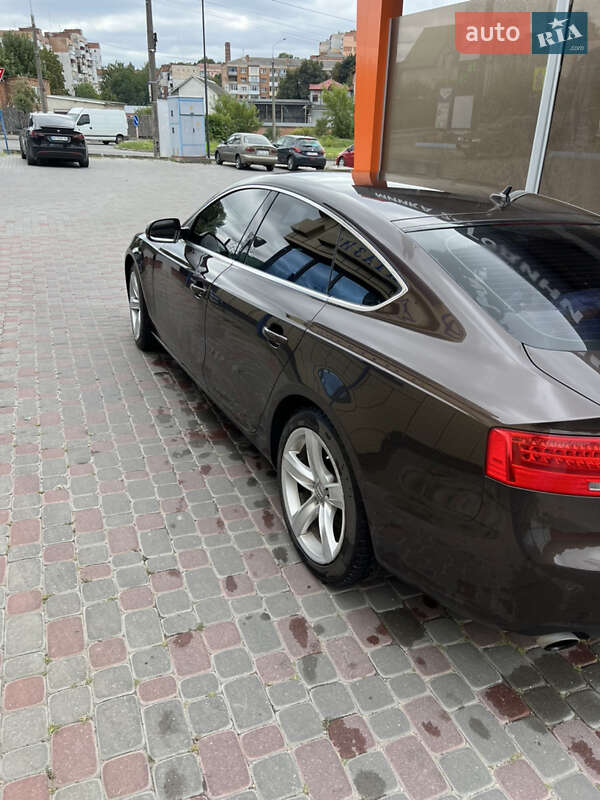 Седан Audi A5 2016 в Хмельницком