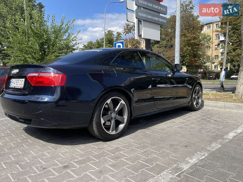 Купе Audi A5 2009 в Одессе
