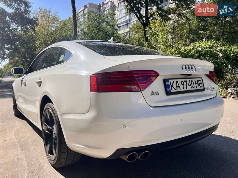 Купе Audi A5 2014 в Киеве