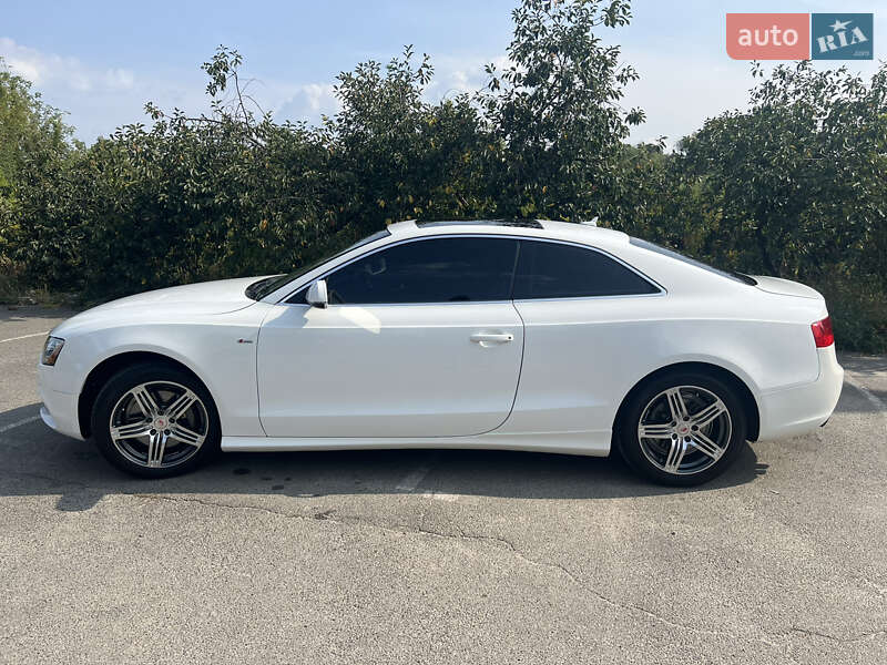 Купе Audi A5 2014 в Киеве