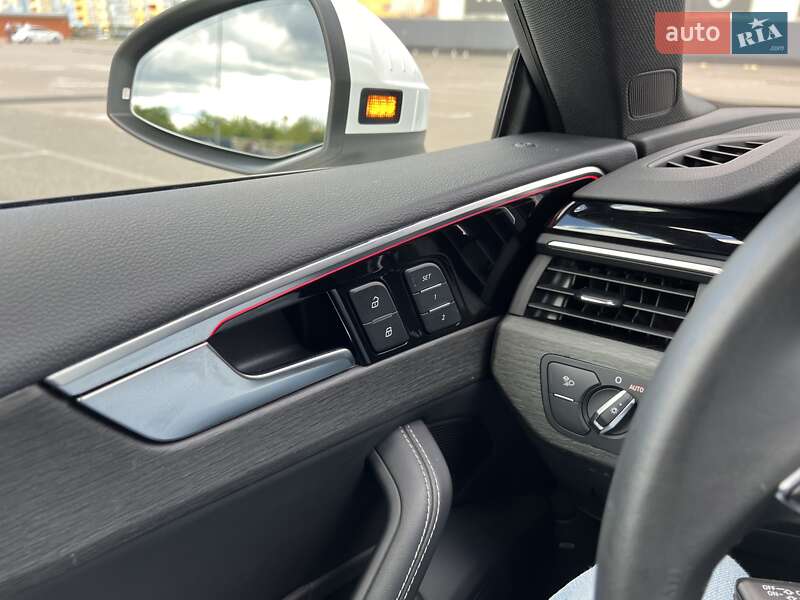 Лифтбек Audi A5 2022 в Киеве