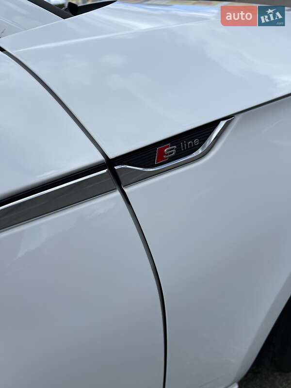 Лифтбек Audi A5 2022 в Киеве