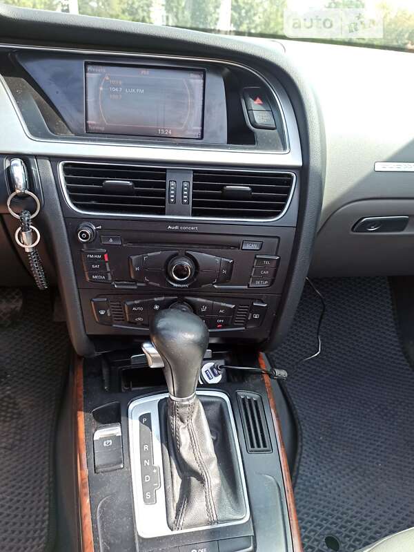Кабріолет Audi A5 2011 в Львові