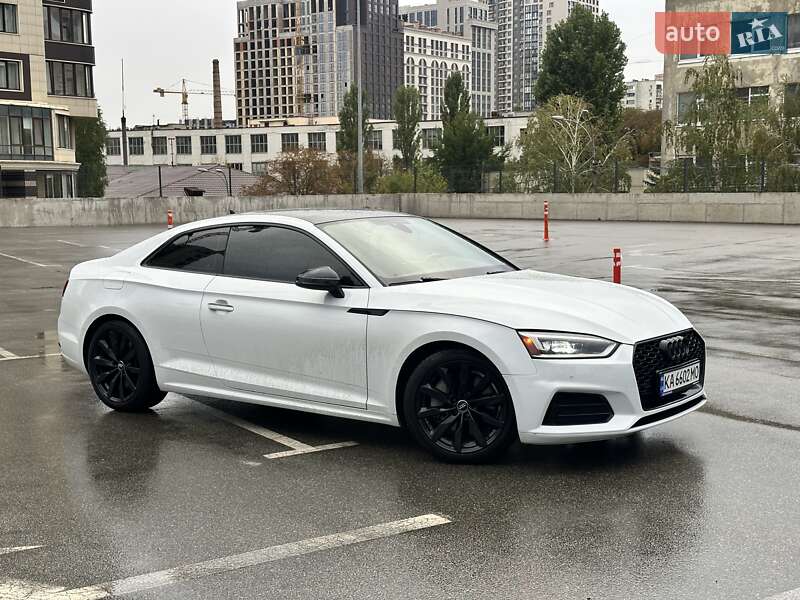 Купе Audi A5 2018 в Киеве