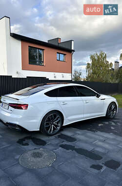 Ліфтбек Audi A5 2021 в 