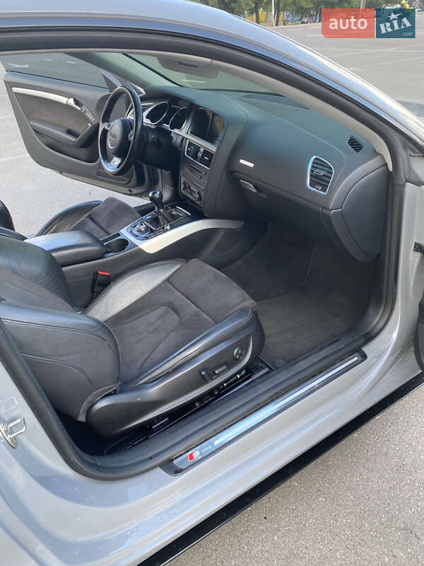 Купе Audi A5 2009 в Рівному