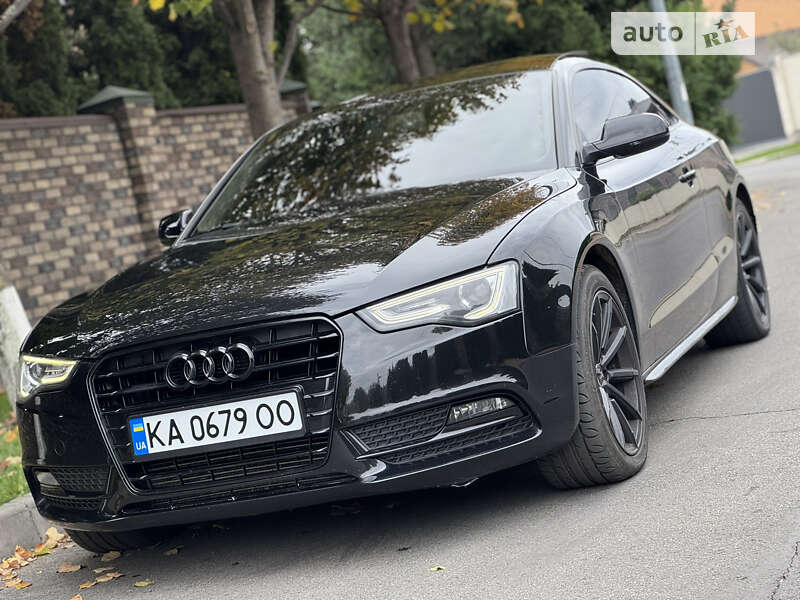 Купе Audi A5 2015 в Киеве