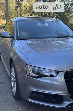 Купе Audi A5 2015 в Киеве