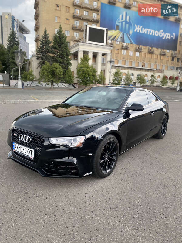 Купе Audi A5 2013 в Киеве