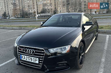 Купе Audi A5 2015 в Киеве