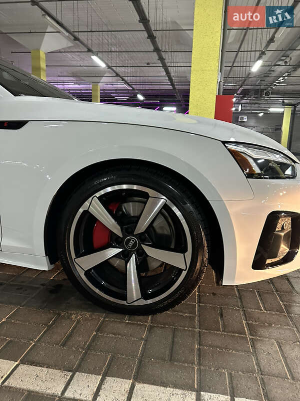 Лифтбек Audi A5 2022 в Киеве