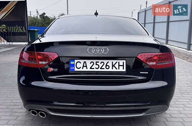 Купе Audi A5 2011 в 