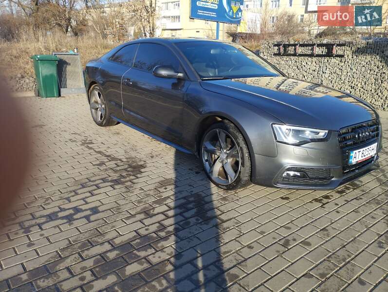 Купе Audi A5 2012 в Ивано-Франковске