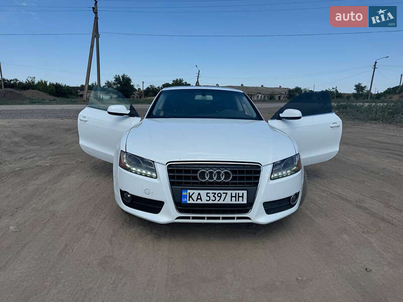 Купе Audi A5 2010 в Києві