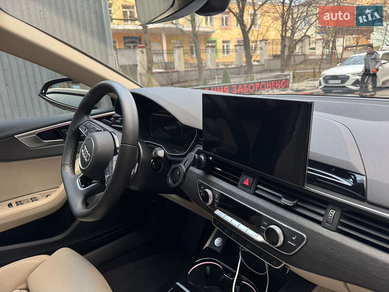 Лифтбек Audi A5 2023 в Киеве