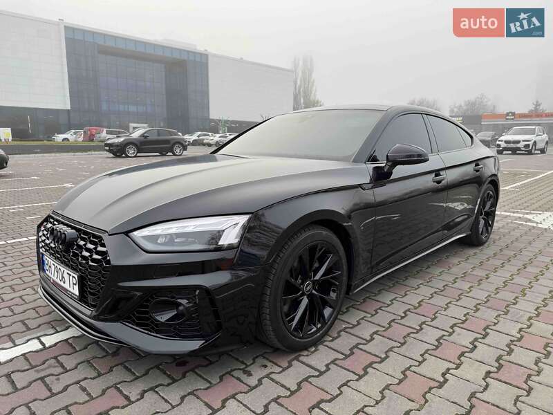 Лифтбек Audi A5 2022 в Одессе