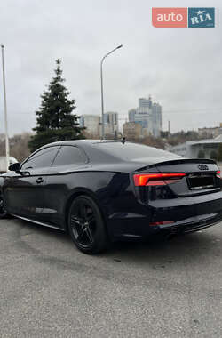 Купе Audi A5 2017 в 