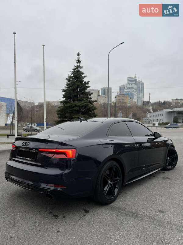 Купе Audi A5 2017 в Днепре