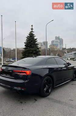 Купе Audi A5 2017 в 