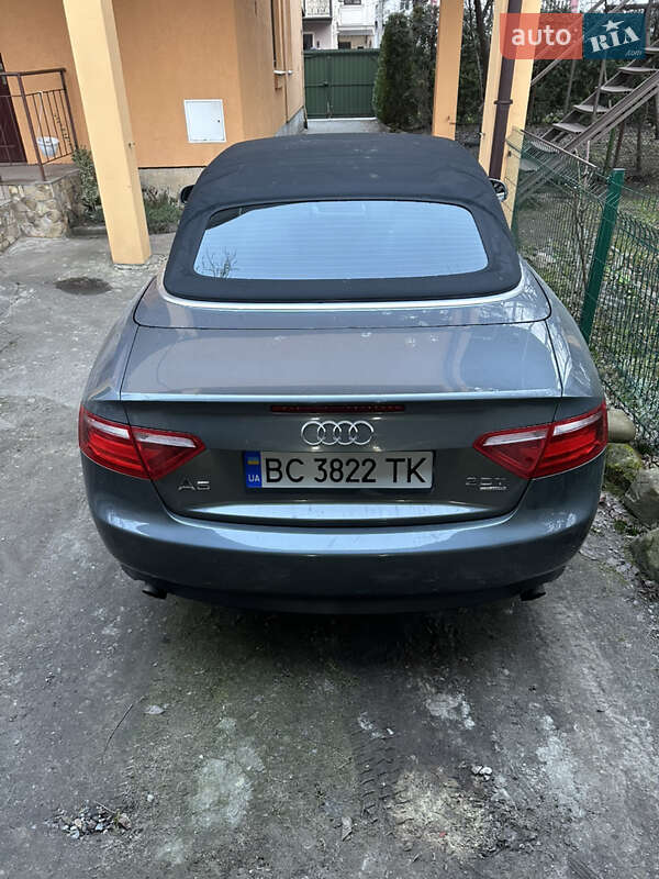 Кабріолет Audi A5 2011 в Львові