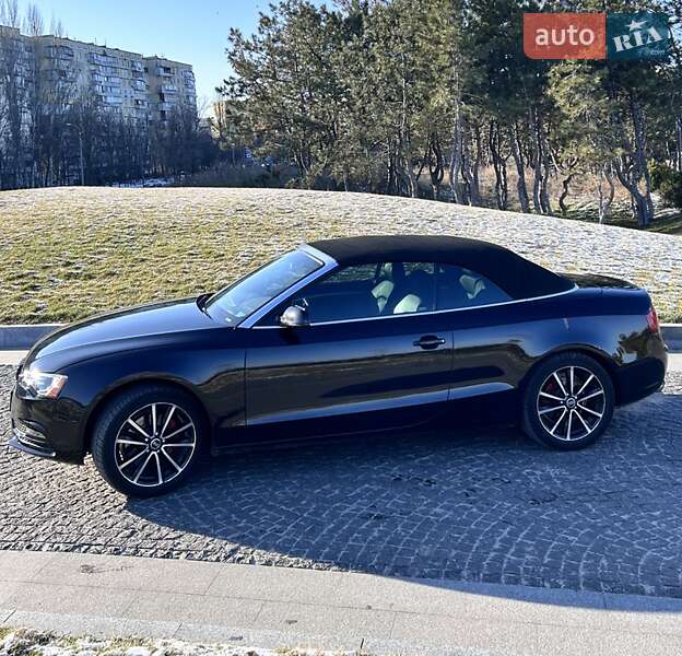 Кабриолет Audi A5 2012 в Днепре
