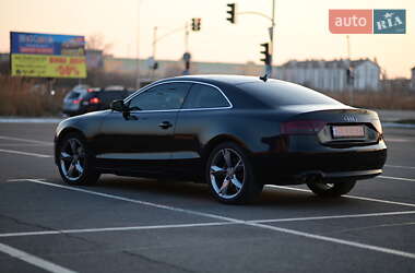 Купе Audi A5 2011 в 