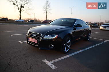 Купе Audi A5 2011 в 
