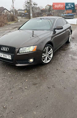 Купе Audi A5 2011 в 