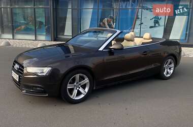 Кабриолет Audi A5 2012 в Киеве