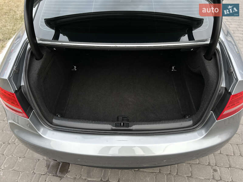Купе Audi A5 2011 в Ровно