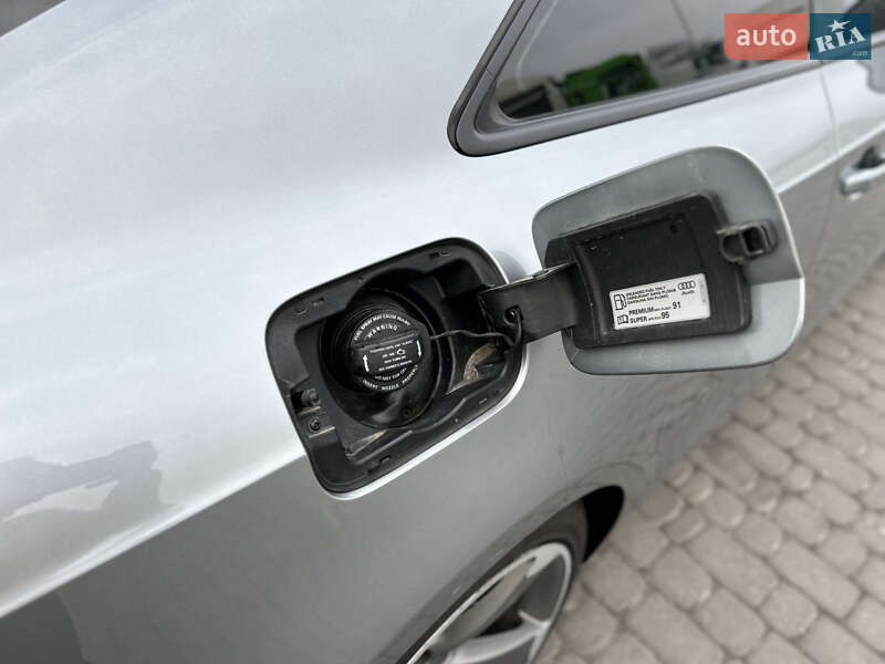 Купе Audi A5 2011 в Ровно