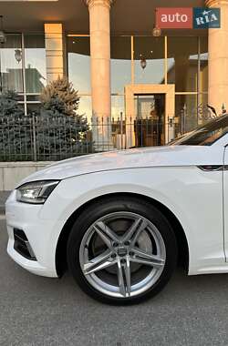Купе Audi A5 2017 в 