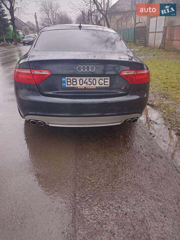Купе Audi A5 2008 в Ужгороде