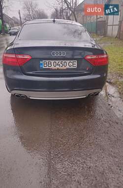 Купе Audi A5 2008 в 