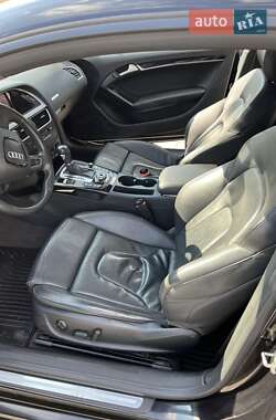 Купе Audi A5 2011 в 