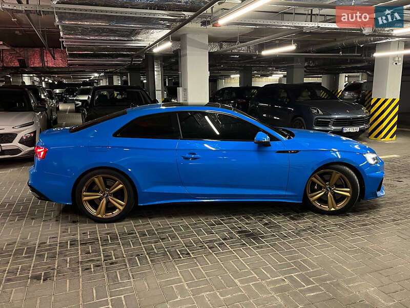 Купе Audi A5 2022 в Львове