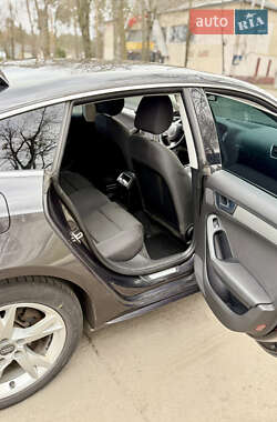 Лифтбек Audi A5 2011 в 