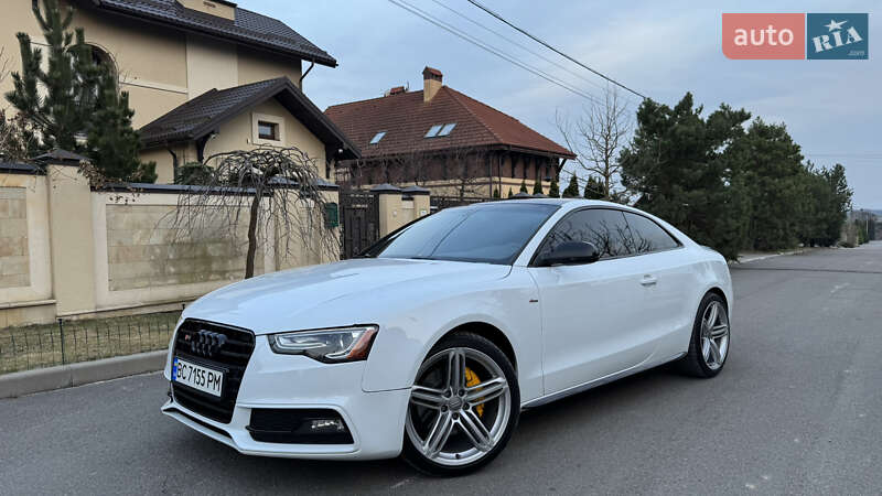 Купе Audi A5 2012 в Львові