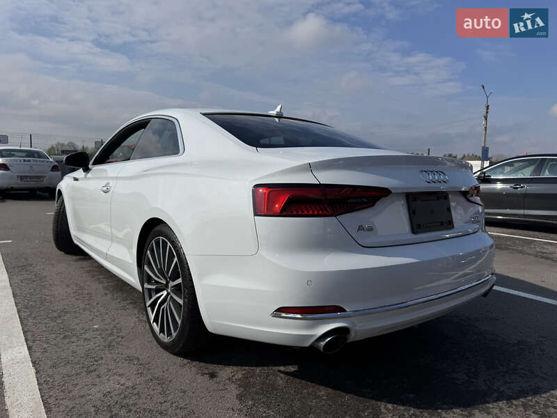 Купе Audi A5 2016 в Киеве