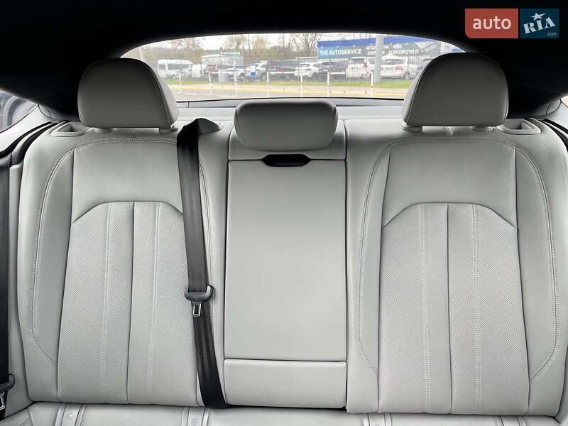 Купе Audi A5 2018 в 