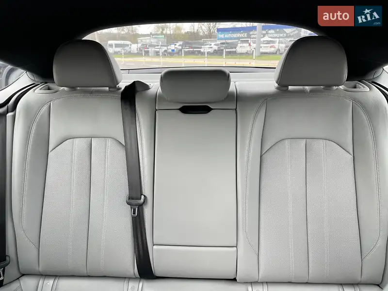 Купе Audi A5 2018 в 