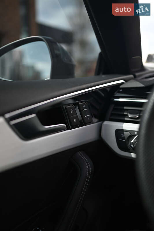 Лифтбек Audi A5 2023 в Львове