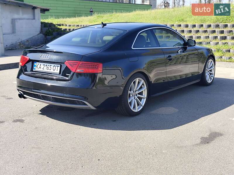 Купе Audi A5 2014 в Києві