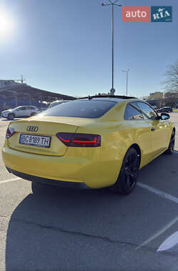 Купе Audi A5 2012 в 