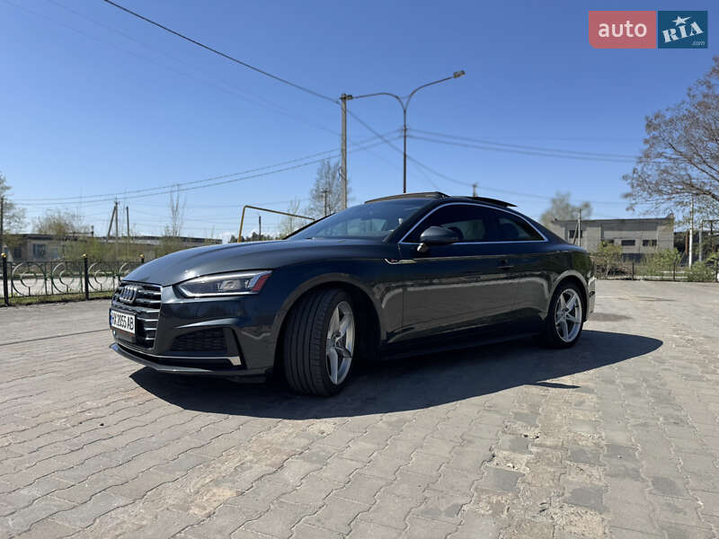 Купе Audi A5 2017 в Нетешине