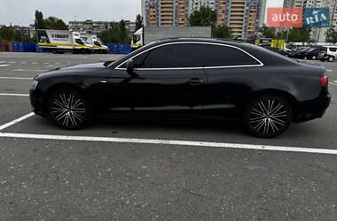 Купе Audi A5 2009 в 